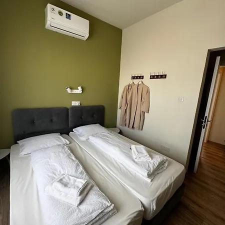 Smart Comfort Roomn7 With Private Bathroom In Location 250m Apartment *