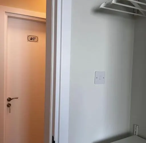 Appartamento Smart Comfort Roomn7 With Private Bathroom In Location 250m *